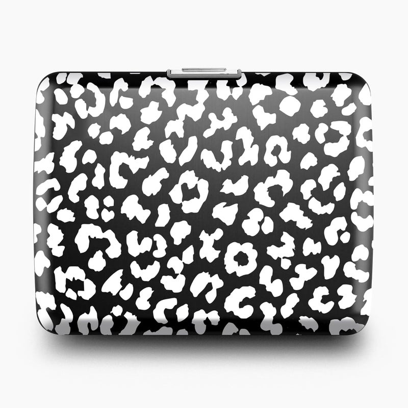 ÖGON -DESIGNS- Aluminum wallet, Large capacity with metal lock, RFID Protection against fraud and demagnetization, model Smart Case OSLO Large (Engraving Leopard) - Image 3